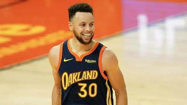 开云体育-【人物】分区决赛仅存现役75大 库里能否笑到最后？