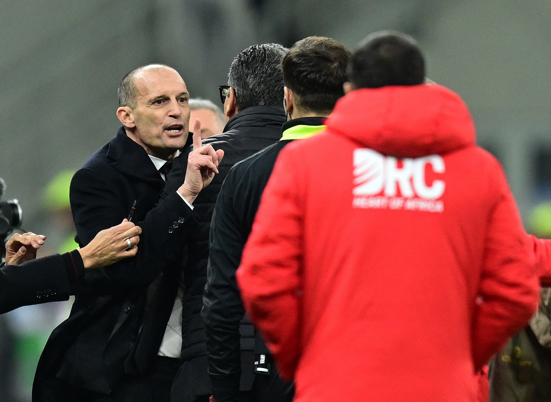 开云体育-欧洲五大联赛压迫榜：科莫巴黎拜仁前三，米兰倒数第一